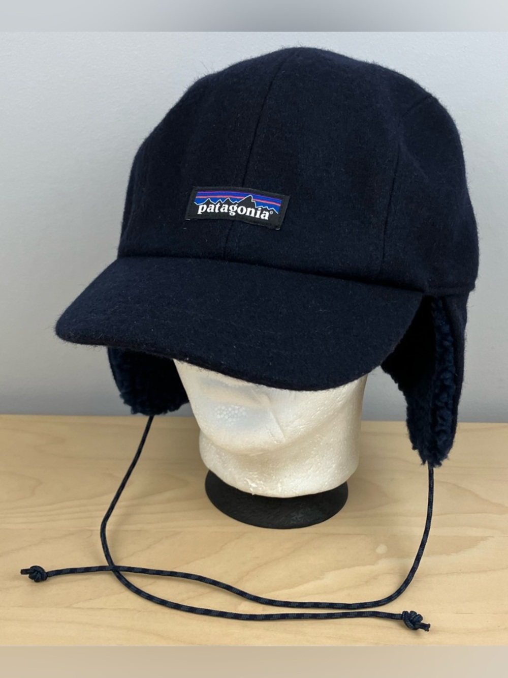 Patagonia Recycled Wool Blend Sherpa Lined Ear Flap Trapper Hat Navy Size L